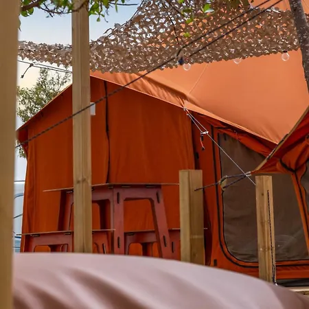 Glamping Camp Luxury tent