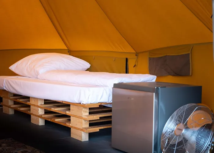 Glamping Camp ファロ